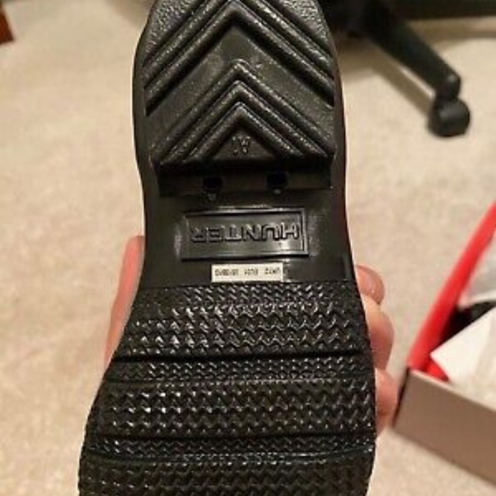Kids Original Gloss Black Hunter Rain Boots. - Picture 4 of 6
